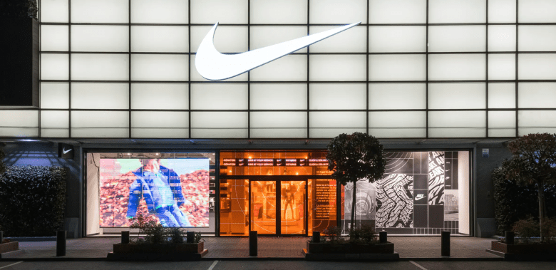  Choisir entre un Magasin Nike et un Nike Factory Store : Quelle Option est Faite pour Vous ? 